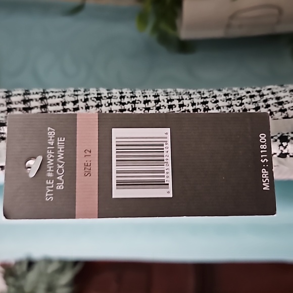 Sharagano New York shift dress - Picture 4 of 5